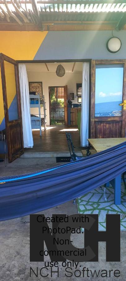 Blue Space Beach House Порт-Шепстон Экстерьер фото